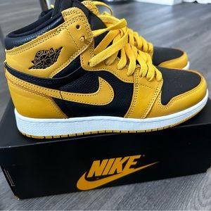 Pollen Jordan 1’s